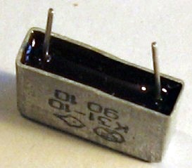 конденсатор К31-10