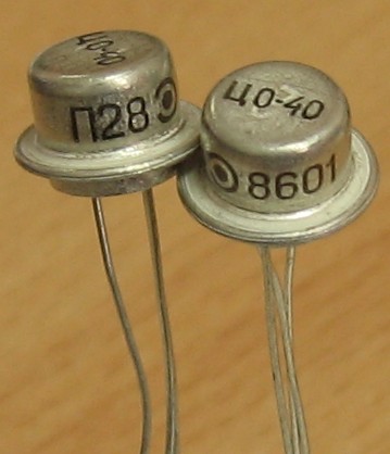 транзистор П28