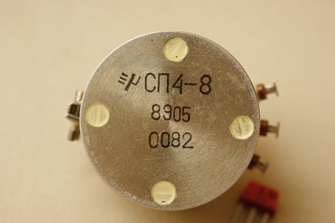 резистор СП4-8