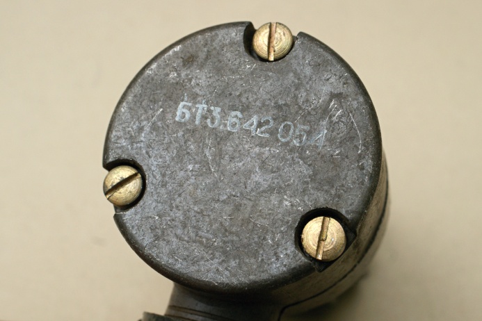 ������ ��3.642.054