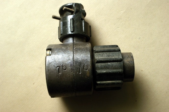 ������ ��3.642.054