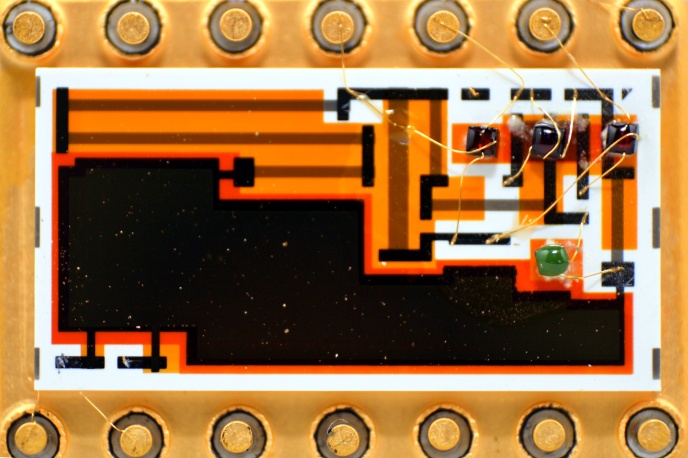 микросхема К2ЛН183