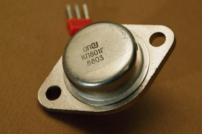 транзистор КП801Г