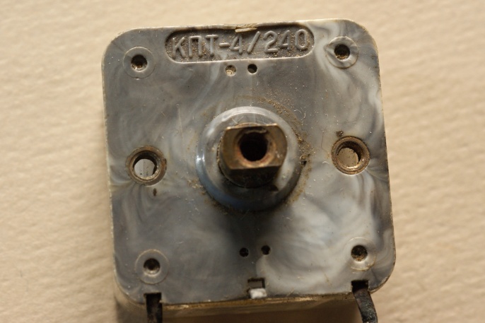 конденсатор КПТ-4/240