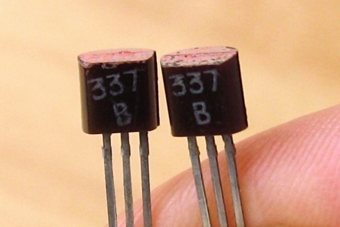 транзистор КТ337В