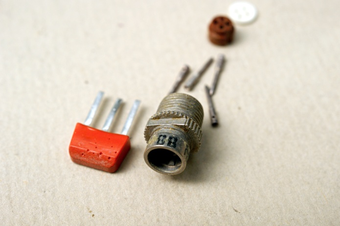 ������� ��4-4�-1