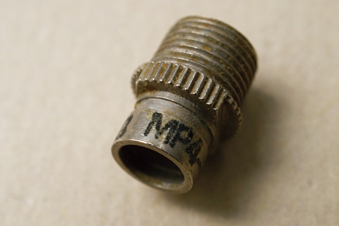 ������ ��4-4�-1