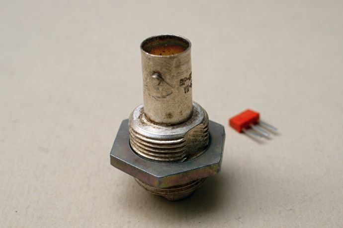 ������ ��-83�